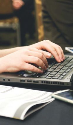 Laptop computer for digital marketing work